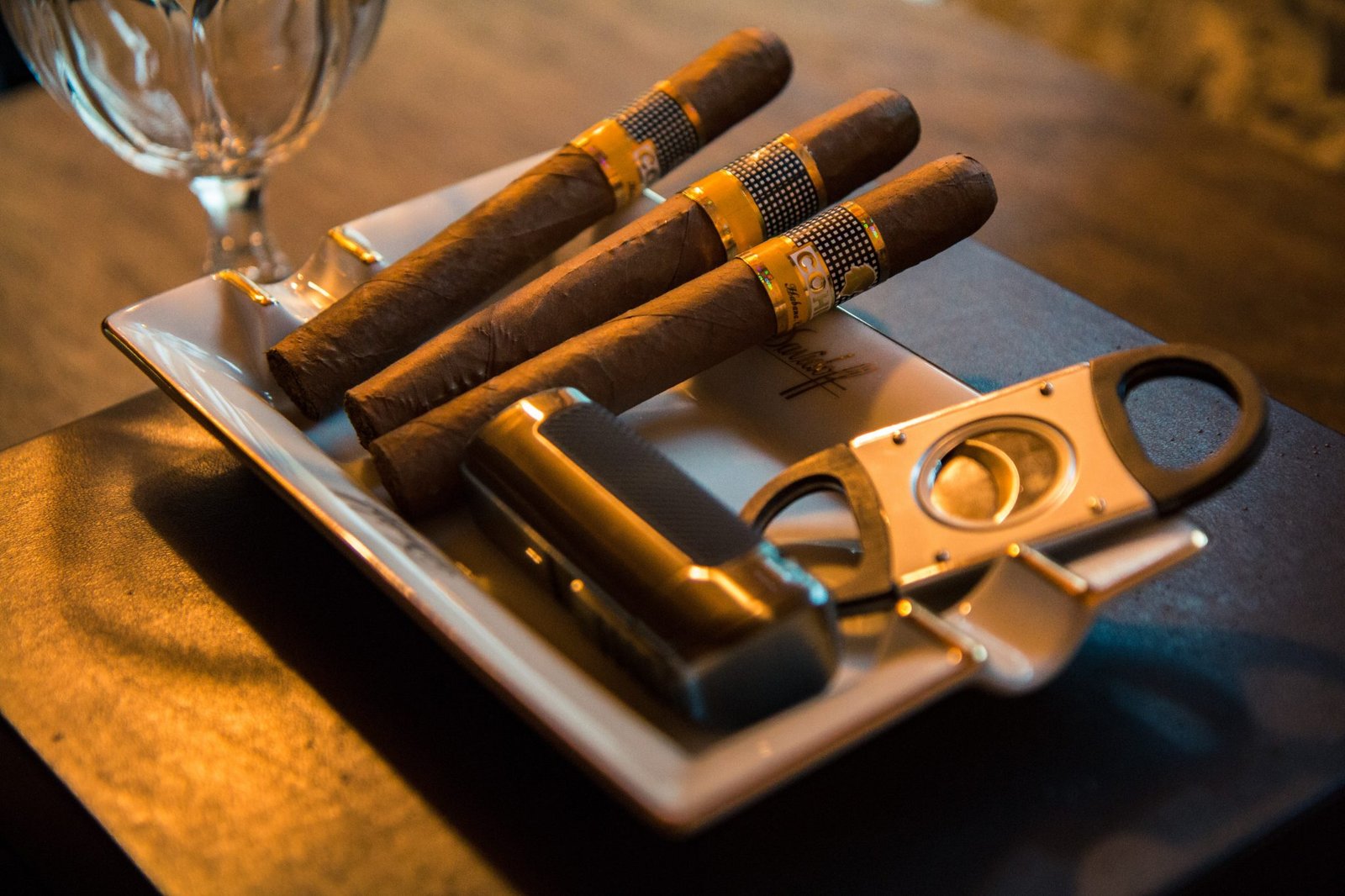 The Perfect Match: Wine and Cigar Pairing | The Fox Magazine