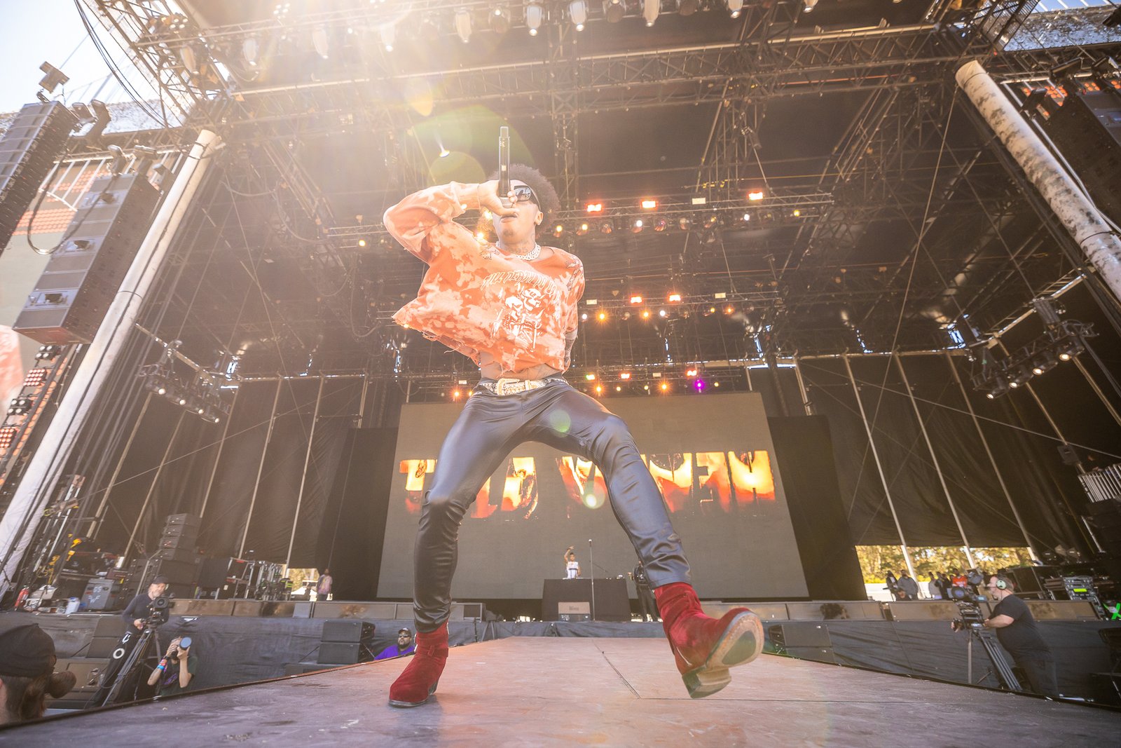 Lil Uzi Vert Transforms Rolling Loud Miami Stage Into Strip Club